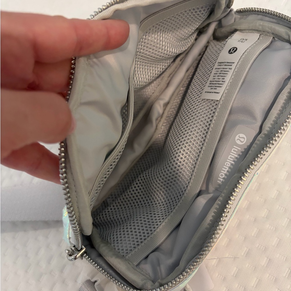 lululemon athletica Iridescent Holographic Crossbody Bag - Silver Strap - Picture 3 of 7
